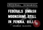 Immagine di Moonshine ancora Frazer Pennsylvania USA, 1936, secondo 5 filmato di repertorio 65675030778