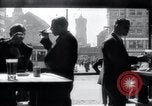 Immagine di Berlin scene di strada Berlino Germania, 1932, secondo 30 filmato di repertorio 65675030780