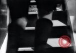 Immagine di Berlin scene di strada Berlino Germania, 1932, secondo 42 filmato di repertorio 65675030780