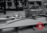 Immagine di Berlin scene di strada Berlino Germania, 1932, secondo 58 filmato di repertorio 65675030780
