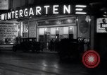 Standbild Berlin Sehenswürdigkeiten und Nachtleben 1930s Berlin Deutschland, 1932, aus Sekunde 41 historischem Filmmaterial Videoclip 65675030784