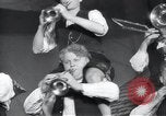 Standbild Berlin Sehenswürdigkeiten und Nachtleben 1930s Berlin Deutschland, 1932, aus Sekunde 60 historischem Filmmaterial Videoclip 65675030784