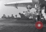 Immagine di USS Oriskany Sul mare del sud della Cina, 1966, secondo 14 filmato di repertorio 65675030789