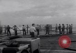 Image USS Oriskany sud de la mer de Chine du Sud, 1966, de la seconde 10 séquences d'archives historiques vidéo 65675030790
