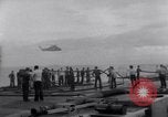 Image USS Oriskany sud de la mer de Chine du Sud, 1966, de la seconde 14 séquences d'archives historiques vidéo 65675030790