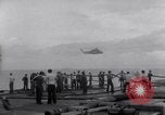Image USS Oriskany sud de la mer de Chine du Sud, 1966, de la seconde 15 séquences d'archives historiques vidéo 65675030790