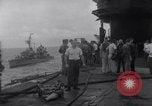 Image USS Oriskany sud de la mer de Chine du Sud, 1966, de la seconde 32 séquences d'archives historiques vidéo 65675030790
