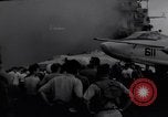 Image USS Oriskany sud de la mer de Chine du Sud, 1966, de la seconde 47 séquences d'archives historiques vidéo 65675030790