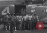 Image USS Oriskany sud de la mer de Chine du Sud, 1966, de la seconde 35 séquences d'archives historiques vidéo 65675030791