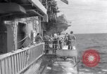 Standbild USS Oriskany South China Sea, 1966, aus Sekunde 10 historischem Filmmaterial Videoclip 65675030799