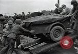 Standbild US Army 25th Infantry Division Korea, 1950, aus Sekunde 11 historischem Filmmaterial Videoclip 65675030819