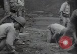 Image frais TNT en Corée du Sud, 1950, de la seconde 11 séquences d'archives historiques vidéo 65675030822