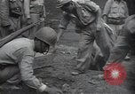 Image frais TNT en Corée du Sud, 1950, de la seconde 13 séquences d'archives historiques vidéo 65675030822