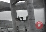 Image frais TNT en Corée du Sud, 1950, de la seconde 24 séquences d'archives historiques vidéo 65675030822