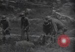 Image frais TNT en Corée du Sud, 1950, de la seconde 35 séquences d'archives historiques vidéo 65675030822