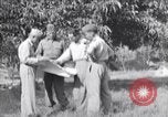 Immagine di Marchio generale W Clark Eboli Italia, 1943, secondo 19 filmato di repertorio 65675030837