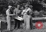 Immagine di Marchio generale W Clark Eboli Italia, 1943, secondo 28 filmato di repertorio 65675030837