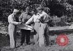 Immagine di Marchio generale W Clark Eboli Italia, 1943, secondo 35 filmato di repertorio 65675030837