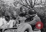 Immagine di Marchio generale W Clark Eboli Italia, 1943, secondo 46 filmato di repertorio 65675030837