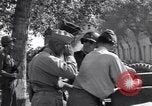 Immagine di Marchio generale W Clark Eboli Italia, 1943, secondo 50 filmato di repertorio 65675030837