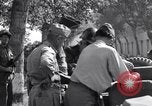 Immagine di Marchio generale W Clark Eboli Italia, 1943, secondo 52 filmato di repertorio 65675030837