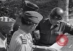 Immagine di Marchio generale W Clark Eboli Italia, 1943, secondo 59 filmato di repertorio 65675030837