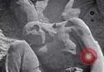 Image post war s'enclenche Eboli Italie, 1943, de la seconde 26 séquences d'archives historiques vidéo 65675030838