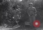 Standbild General Bernard Montgomery Paestum Italien, 1944, aus Sekunde 32 historischem Filmmaterial Videoclip 65675030842