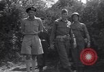Standbild General Bernard Montgomery Paestum Italien, 1944, aus Sekunde 38 historischem Filmmaterial Videoclip 65675030842