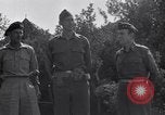 Standbild General Bernard Montgomery Paestum Italien, 1944, aus Sekunde 47 historischem Filmmaterial Videoclip 65675030842