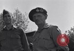 Standbild General Bernard Montgomery Paestum Italien, 1944, aus Sekunde 49 historischem Filmmaterial Videoclip 65675030842