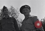 Standbild General Bernard Montgomery Paestum Italien, 1944, aus Sekunde 51 historischem Filmmaterial Videoclip 65675030842