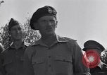 Standbild General Bernard Montgomery Paestum Italien, 1944, aus Sekunde 53 historischem Filmmaterial Videoclip 65675030842