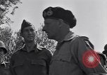 Standbild General Bernard Montgomery Paestum Italien, 1944, aus Sekunde 54 historischem Filmmaterial Videoclip 65675030842