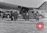 Standbild C-47 Entlüftung Flugzeuge Oran Algerien, 1944, aus Sekunde 20 historischem Filmmaterial Videoclip 65675030843