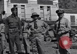Image Général Mark W Clark Salerne Italie, 1944, de la seconde 10 séquences d'archives historiques vidéo 65675030844