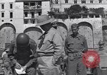 Image Général Mark W Clark Salerne Italie, 1944, de la seconde 50 séquences d'archives historiques vidéo 65675030844