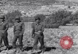 Image général Andrus décore les membres du 105e Bataillon AA CA Sicile Italie, 1944, de la seconde 10 séquences d'archives historiques vidéo 65675030846