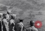 Image Général Mark W Clark en Afrique du Nord, 1944, de la seconde 15 séquences d'archives historiques vidéo 65675030847