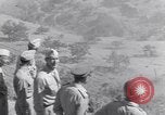 Image Général Mark W Clark en Afrique du Nord, 1944, de la seconde 18 séquences d'archives historiques vidéo 65675030847