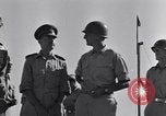 Image Général Mark W Clark en Afrique du Nord, 1944, de la seconde 27 séquences d'archives historiques vidéo 65675030847