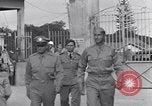 Standbild General Mark Clark Algerien, 1944, aus Sekunde 5 historischem Filmmaterial Videoclip 65675030848