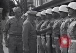 Standbild General Mark Clark Algerien, 1944, aus Sekunde 24 historischem Filmmaterial Videoclip 65675030848