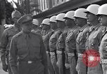 Standbild General Mark Clark Algerien, 1944, aus Sekunde 27 historischem Filmmaterial Videoclip 65675030848