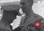 Standbild General Mark Clark Algerien, 1944, aus Sekunde 53 historischem Filmmaterial Videoclip 65675030848