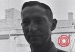Standbild General Mark Clark Algerien, 1944, aus Sekunde 59 historischem Filmmaterial Videoclip 65675030848