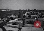 Standbild Landing Ship Tank Salerno Italien, 1943, aus Sekunde 24 historischem Filmmaterial Videoclip 65675030849