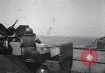 Standbild Landing Ship Tank Salerno Italien, 1943, aus Sekunde 11 historischem Filmmaterial Videoclip 65675030850
