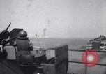 Standbild Landing Ship Tank Salerno Italien, 1943, aus Sekunde 13 historischem Filmmaterial Videoclip 65675030850