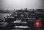 Standbild Randolph Churchill Salerno Italien, 1943, aus Sekunde 12 historischem Filmmaterial Videoclip 65675030851